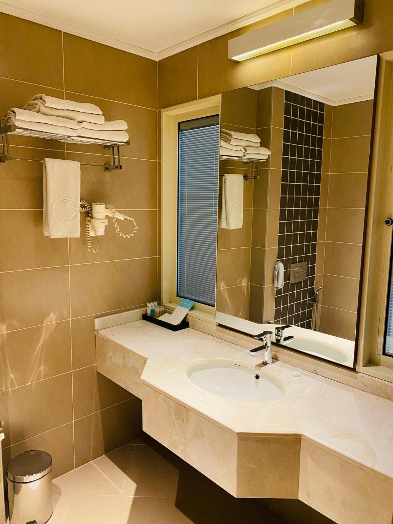 Karbala Rayhaan Hotel & Suites Esterno foto